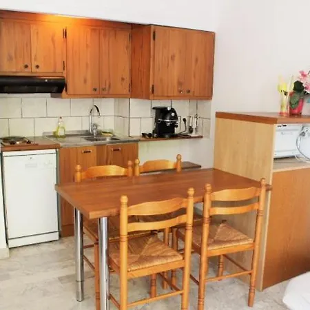 35m² Balcon Lejlighed Hyères